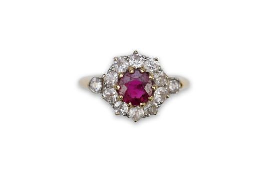 Estimate: €600 - €800 Sold price: €1,300