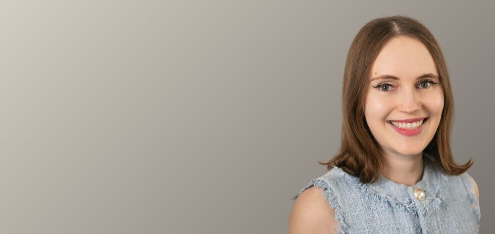 Ashley Crawford- Asian Art Specialist - Doerr Dallas Valuations Ashley Crawford - Doerr Dallas Valuations