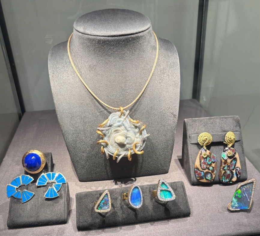 Grima Jewellery Cabinet