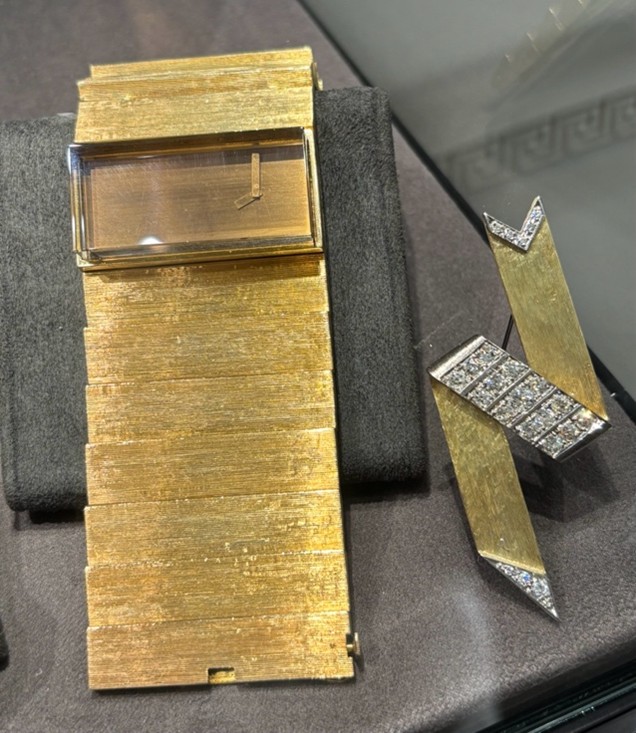 Elegance Watch