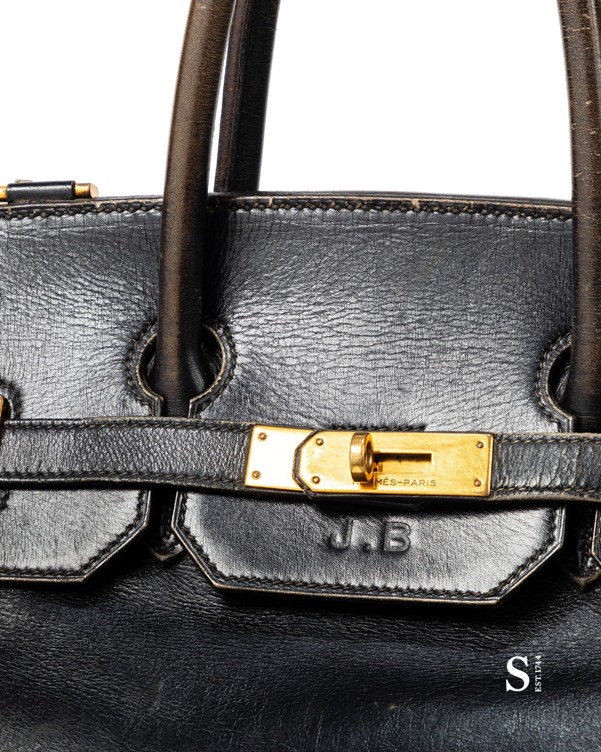 Gilded brass hardware on the Birkin